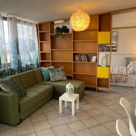 Apartment Attico Nesi